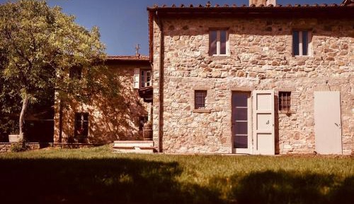 Six-Bedroom Villa 