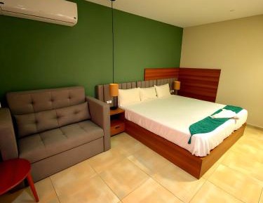 Superior King Room