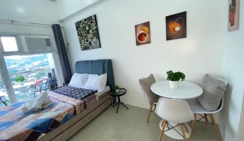 Studio with Balcony
