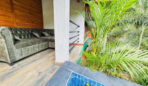 Suite with Private Pool