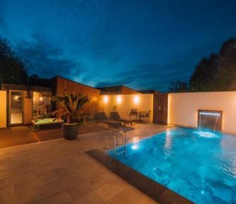 King Room with Pool View