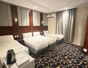 Deluxe Quadruple Room