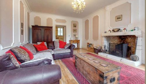 Three-Bedroom Holiday Home 