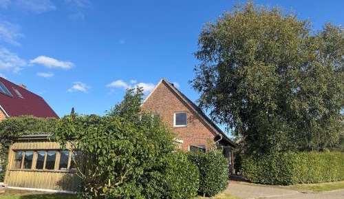 Three-Bedroom Holiday Home 