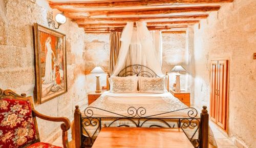 Queen Suite