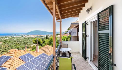 Superior One-Bedroom Apartment with Balcony