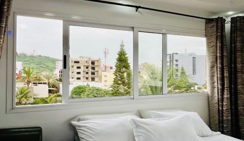 Single Room with Lake View