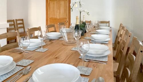 Seven-Bedroom Holiday Home
