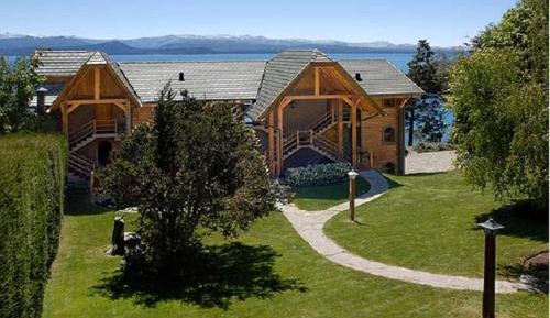 Bungalow (2 Adults)