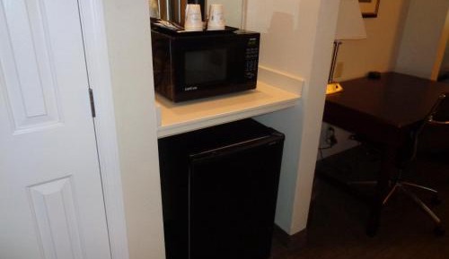 King Studio Suite - Non-Smoking