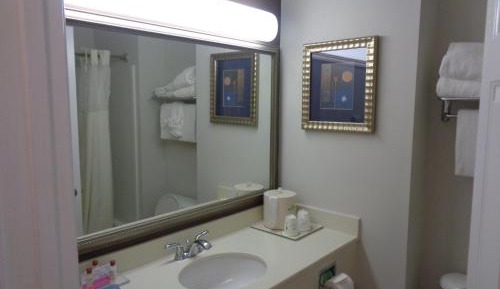 Queen Room with Two Queen Beds- Disability Access - Non-Smoking