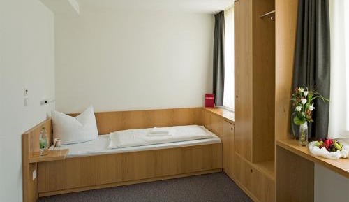 Single Room with Bathroom