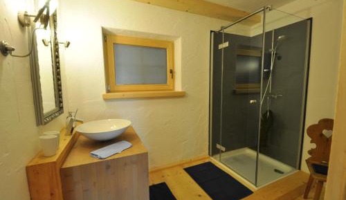 One-Bedroom Apartment with Terrace