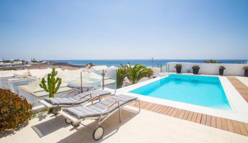 Villa with Sea View