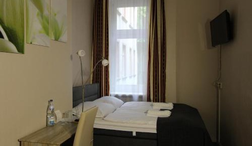 Small Double Room