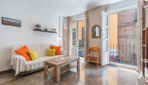 Superior One-Bedroom Apartment with Balcony