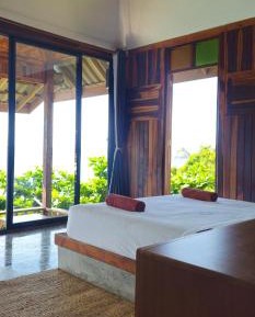 Bungalow with Sea View