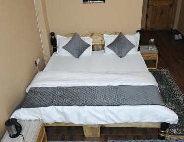 Deluxe Single Room