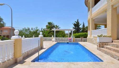 Villa with Sea View