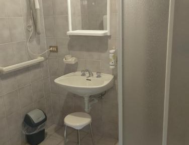 Economy Twin Room