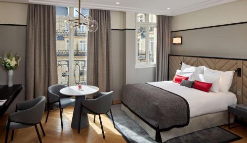 Premier Suite