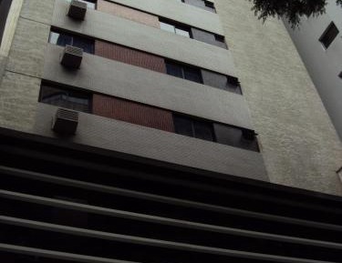 One-Bedroom Deluxe Apartment