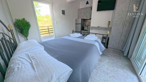 Suite with Balcony