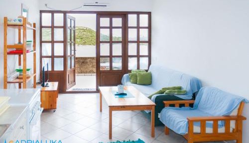 Superior Two-Bedroom Apartment with Terrace and Sea View (5 Adults)