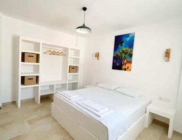 One-Bedroom Family Apartment