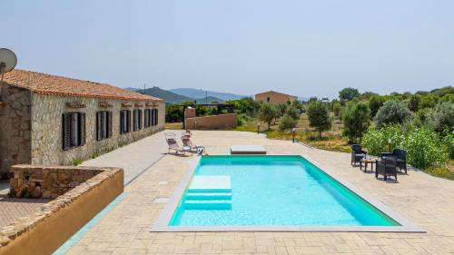 Two-Bedroom Apartment with Pool View