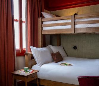 Family Double Room with Bunk Beds