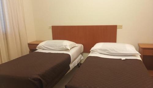 Twin Room with Private Bathroom