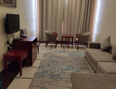 Queen Suite