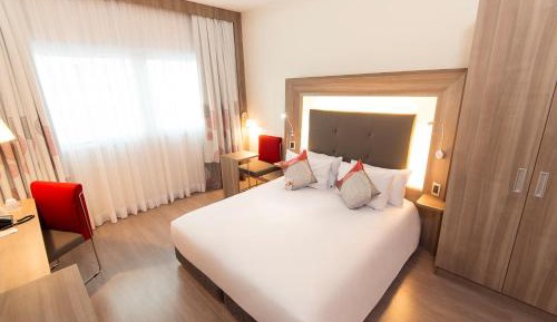 Superior Double Room with Sofa