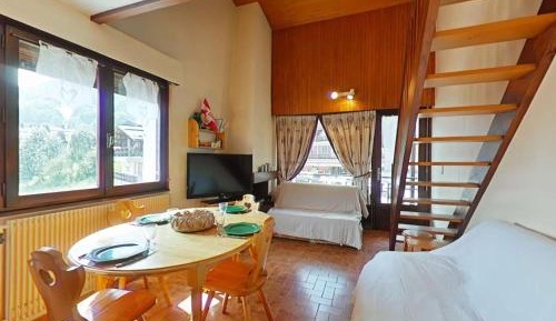 Apartment (6 Adults)