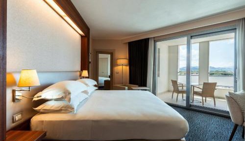 Corner King Room with Balcony
