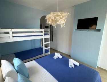 Quadruple Room with Sea View