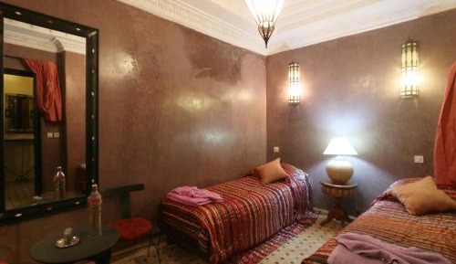 Twin Room with Private Bathroom