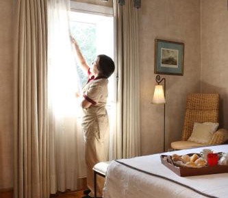 Petite Castelo Room
