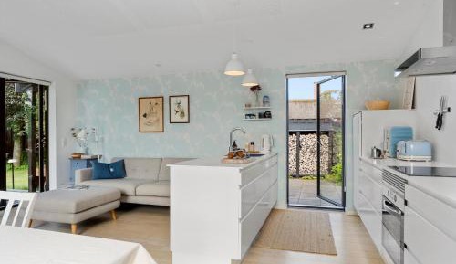 Three-Bedroom Holiday Home 