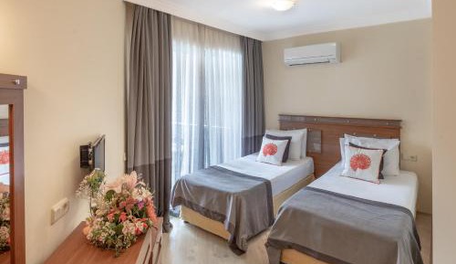 Family Suite with Balcony