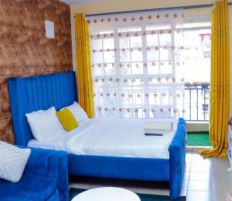 Studio Apartment with Balcony