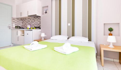  Studio (2 Adults) - Ground Floor