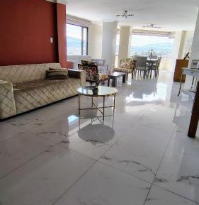 Three-Bedroom Apartment - High Floor