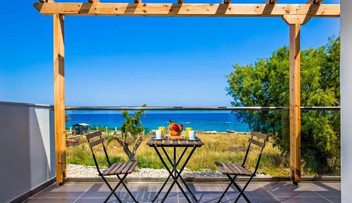 Villa - Beach Front