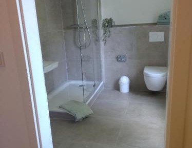 Deluxe Double Room with Shower