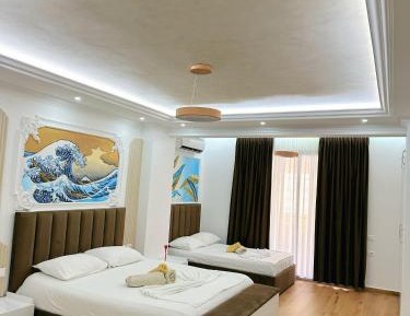 Studio with Balcony