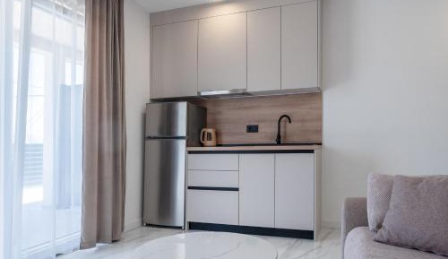 One Bedroom Apartment