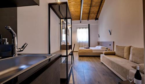 Deluxe Quadruple Room