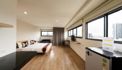 Corner Suite